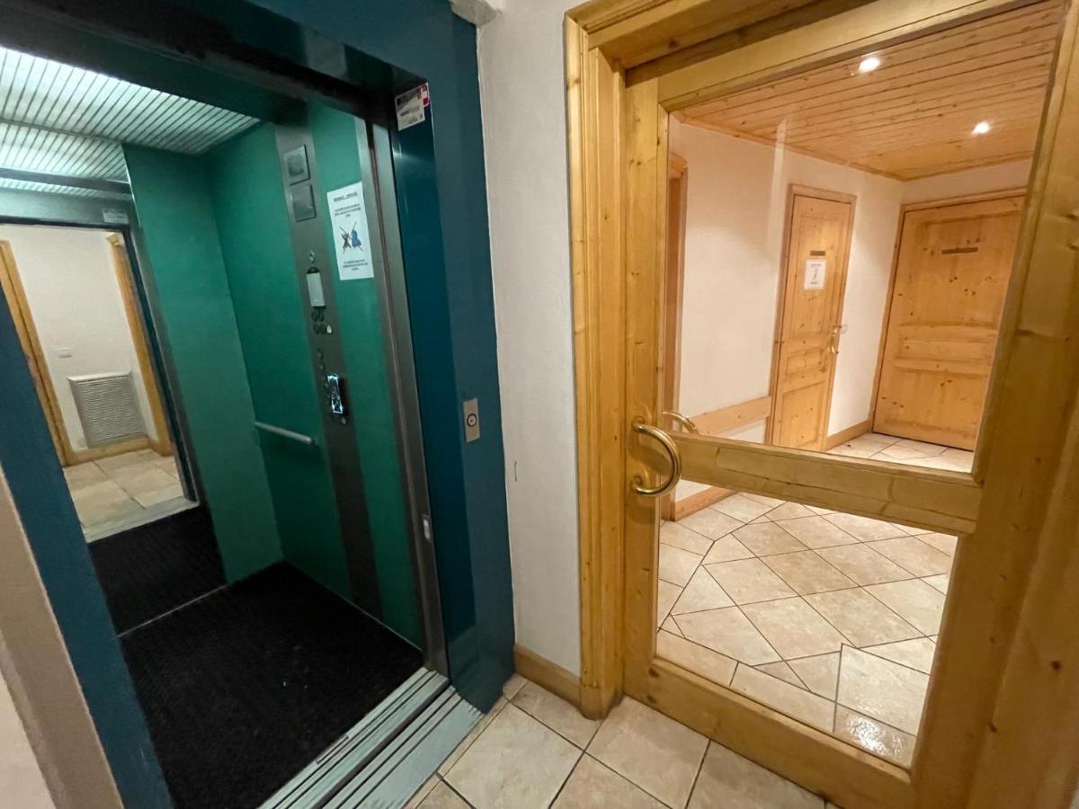 Meribel Centre La Chaudanne, Real Ski In And Out, 3 Bedrooms 2 Bathrooms Newly Renovated, Chalet L'Eperviere Eksteriør bilde